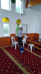 Mezitli'deki İbadethaneler Ramazan'a Hazırlanıyor