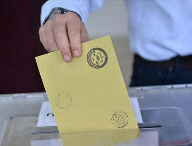MHP İstanbul ve Maltepe seçimlerinin iptali için YSK'ye başvurdu