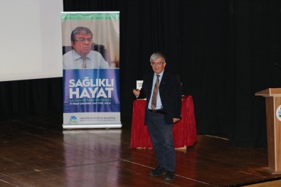 AKM'de 'Sağlıklı Hayat' Konulu Konferans Gerçekleşti