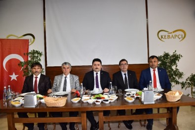 Başkan Avcı Muhtarla Tanışma Toplantısı Düzenledi