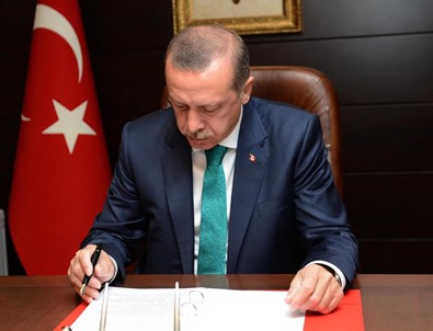Cumhurbaşkanı Erdoğan 9 üniversiteye rektör atadı