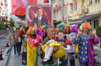 KEMERALTı - Terzi Salih'in 105 Sokağı 23 Nisan'a Hazır