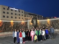 TÜRKİYE YÜZME FEDERASYONU - Bölge Şampiyonasından 19 Madalya İle Döndüler