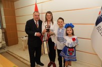 ULUSAL EGEMENLIK - Dünya Çocukları, Antalya Büyükşehir Belediyesi'ni Ziyaret Etti