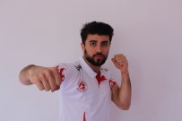 BOKSÖR - Hem Eğitmen, Hem Şampiyon