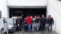 UYUŞTURUCU TACİRİ - İstanbul'da Uyuşturucu Operasyonunda Gözaltına Alınan 152 Kişi Adliyeye Sevk Edildi