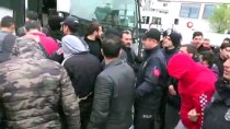 İSTANBUL ADLIYESI - İstanbul'da Uyuşturucu Operasyonunda Yakalanan 152 Kişinin Tamamı Tutuklandı