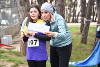 YAĞMURLU - Küçükçekmeceli Gençlerin Oryantiring Heyecanı