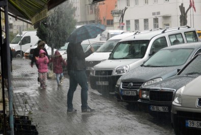 Lüleburgaz'da Sağanak Yağış