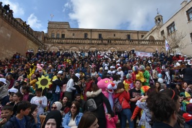 Mardin'de Turizm Haftasına Uçurma Festivali Damga Vurdu