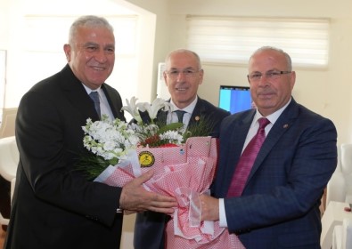 Türk-İş İl Temsilcisi  Aydın'dan Başkan Atay'a Tebrik Ziyareti