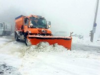 KAR KALINLIĞI - Uludağ'da Bahar Karı