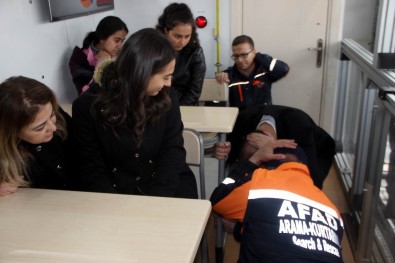 AFAD Deprem Simülasyon Tırı Kayseri'de