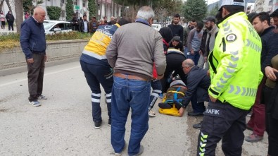 Bucak'ta Trafik Kazası Açıklaması 1 Yaralı