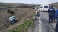 DÖĞER - İki Araç Kafa Kafaya Çarpıştı, 5 Yaralı