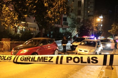 Kadıköy'den Silah Sesleri Yükseldi Açıklaması 2 Yaralı