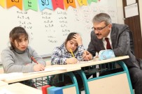 KADIR EKINCI - Vali Ekinci, Otizmli Bireylerle Bir Araya Geldi