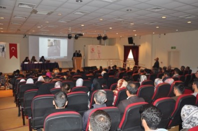 Cizre'de Engellilere Yönelik 'Biz De Varız, Söz Bizde' Çalıştayı
