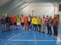 YUSUF ASLAN - Futsalda 40 Yıllık Örnek Birlikteliğe ASKF'den Madalyalı Tebrik