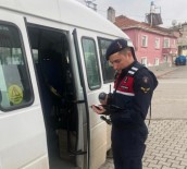 OKUL SERVİSİ - Jandarma Denetimlerini Sıklaştırdı