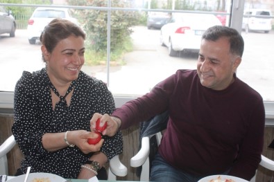 Diyarbakır'da Paskalya Bayramı Kutlandı