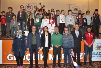 SATRANÇ FEDERASYONU - Satrançta Derece Yapan Öğrenciler,  Ödüllerini Aldı