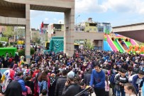 ULUSAL EGEMENLIK - Yıldırım'da Çocuklar Bayram Etti