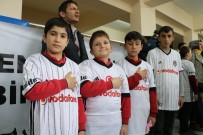 FİKRET ORMAN - Beşiktaş'tan örnek hareket