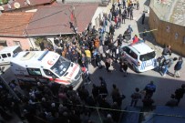 TOPRAK KAYMASI - Bina Yıkılırken Yaşanan Panik Kamerada