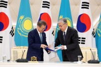 NURSULTAN NAZARBAYEV - Güney Kore Devlet Başkanı Moon, Kazakistan Cumhurbaşkanı Tokayev İle Bir Arada