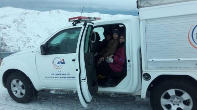 Nemrut'ta Mahsur Kalan Aileyi AFAD Kurtardı