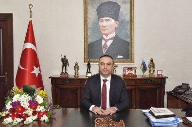 Vali Soytürk'ün 23 Nisan Kutlaması