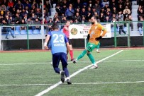 FETHIYESPOR - Attığı 16 Golle Kendisini Ve Yeşilyurt Belediyespor'u Zirveye Taşıdı