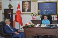 Başkan Karakuş Koltuğunu 'Geleceğin Mimarlarına' Emanet Etti