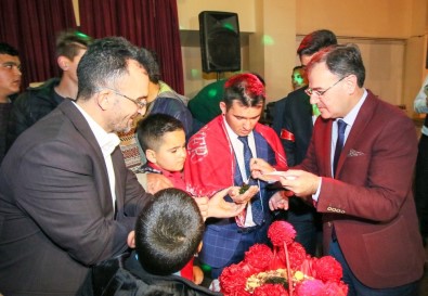 Başkan Özdoğan, Asker Kınasına Katıldı