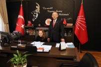UTKU ÇAKIRÖZER - CHP Lideri Kılıçdaroğlu, Koltuğunu Şehit Çocuğuna Devretti