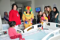 ULUSAL EGEMENLIK - Hastanede Tedavi Gören Çocuklara 23 Nisan Sürprizi