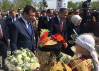 23 NİSAN ULUSAL EGEMENLİK VE ÇOCUK BAYRAMI - İstanbul'da Çocuk Bayramı Kutlamaları Renkli Görüntülere Sahne Oldu