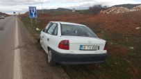 KANLıKAVAK - Kahramanmaraş'ta Otomobiller Kafa Kafaya Çarpıştı Açıklaması 3 Yaralı