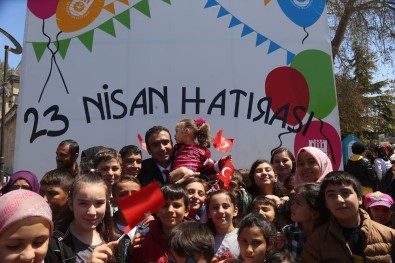 Karaman Belediyesinden 'Çocuk Şenliği Ve Bilim Fuarı'
