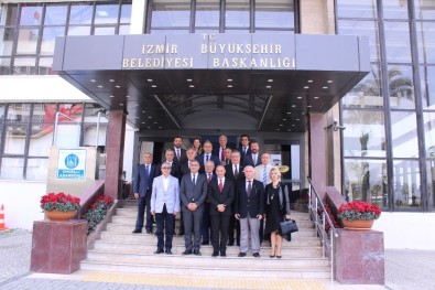 Soyer'den 'İyilik Yapmaya Devam Edeceğiz' Mesajı