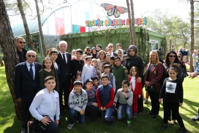 Türkiye'nin İkinci Tropik Kelebek Bahçesi Açıldı