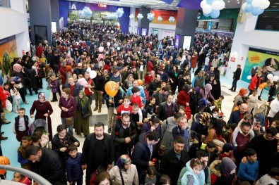 Çocuk Fuarı'nı 242 Bin Kişi Ziyaret Etti