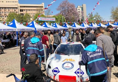 Ecotron-3 'Vatan İçin Can Millet İçin Kan Veririz' Kampanyasında