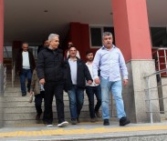 BARıŞ ATAY - Cezaları Onanan Cumhuriyet Gazetesi Eski Çalışanları Teslim Oldu