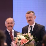 ATİLA AYDINER - Marmara Belediyeler Birliği'nin Başkanı Tahir Büyükakın Oldu