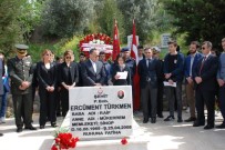 GARNIZON KOMUTANLıĞı - Şehit Binbaşı Kabri Başında Anıldı