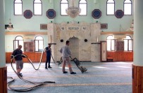 İMAM HATİP - Akdeniz Belediyesi'nin İbadethane Ve Okullara Desteği Sürüyor