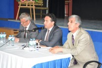 CUNDA ADASı - Ayvalık'ta Kaymakam Görgülüarslan Öncülüğünde Halk Günü Ve Muhtarlar Toplantısı Yapıldı