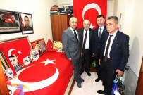 GEBZELI - Başkan Büyükgöz'den Şehit Ailelerine Ziyaret
